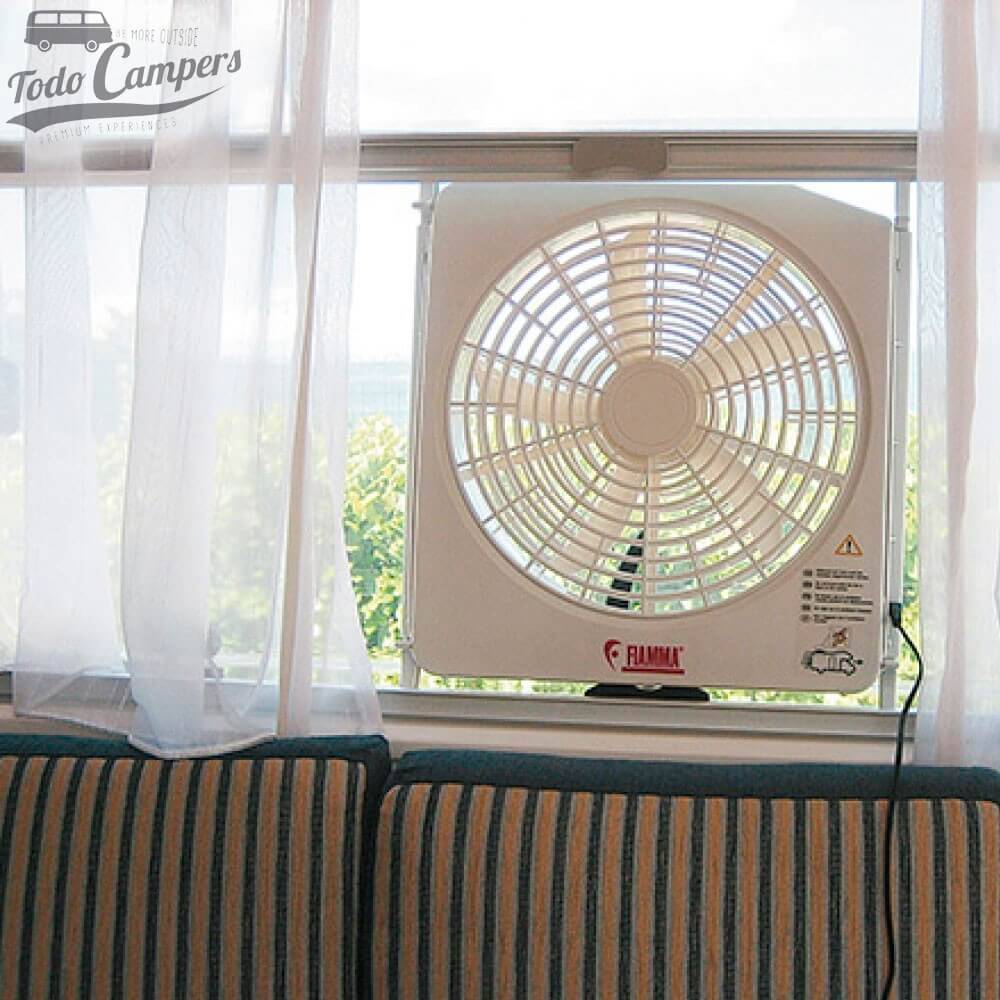 Turbo Kit de 12v para claraboyas en funcionamiento