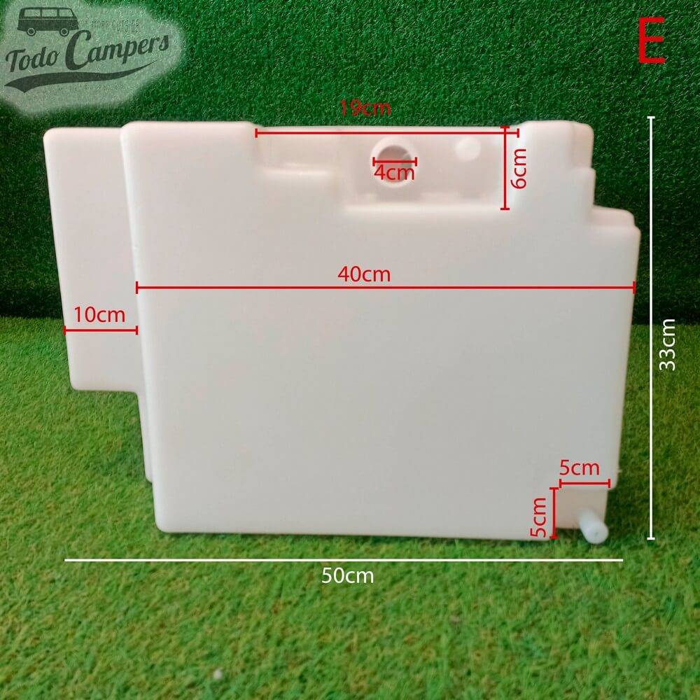 Medidas da face E do depósito de água de 111 litros