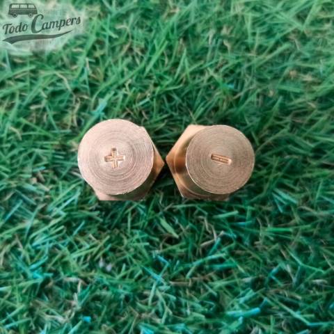 Bornes cónicos para baterías (rosca M6)