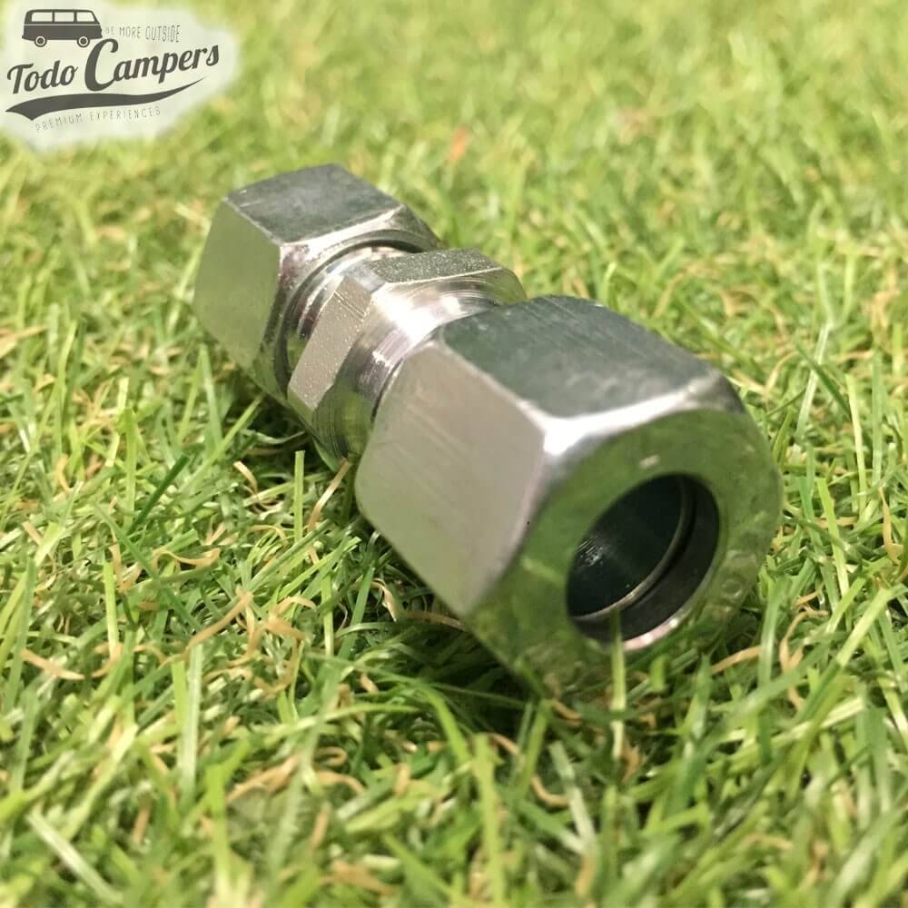 Reductor por tornillo de 10mm a 8mm para tubo de gas