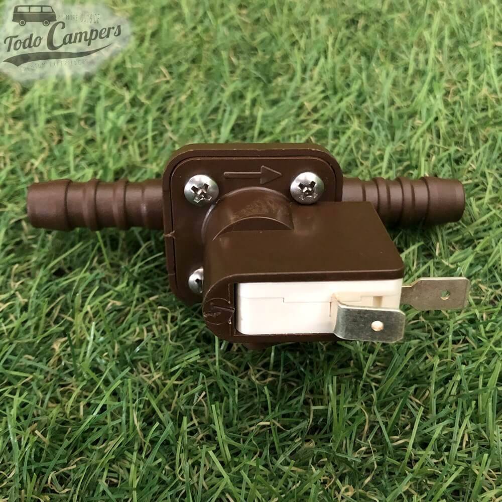 Válvula pressostato para evitar que a água retroceda pela canalização