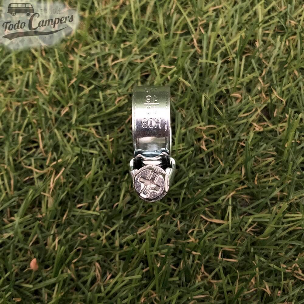 Abraçadera zincada de perfil para mangueiras de 8 a 16mm