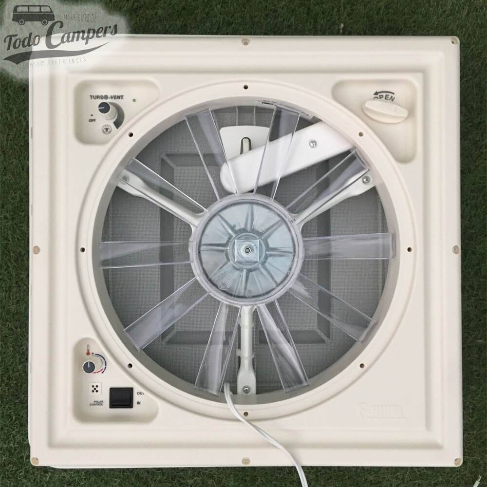 Claraboya Fiamma Turbo Vent 40 Blanca para tu furgoneta, autocaravana o caravana