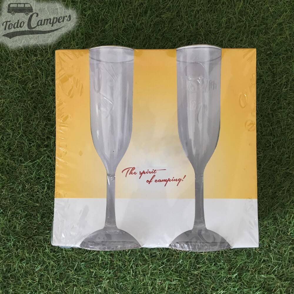 taças de espumante para duas pessoas