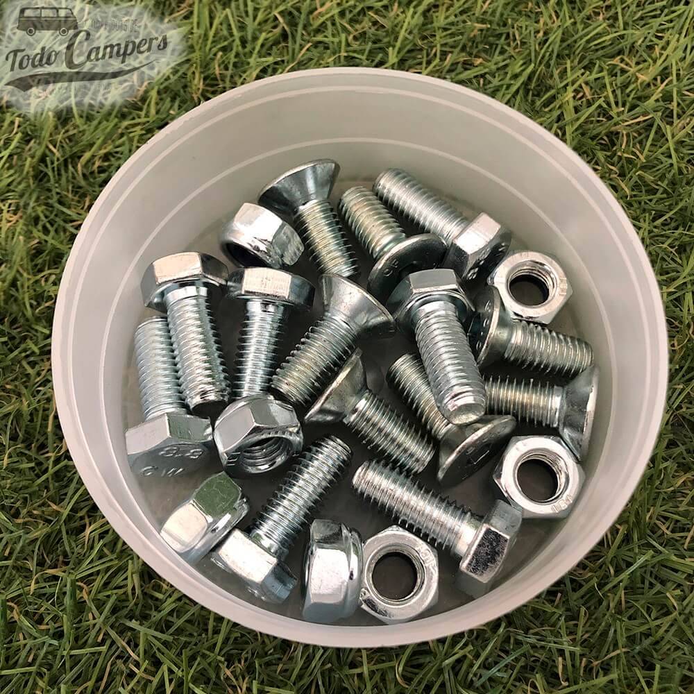 Tornillería incluida para la base giratoria mercedes vito 1996-2003