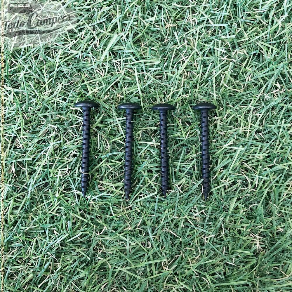 Parafusos incluidos para uma melhor fixação da bomba de pressão