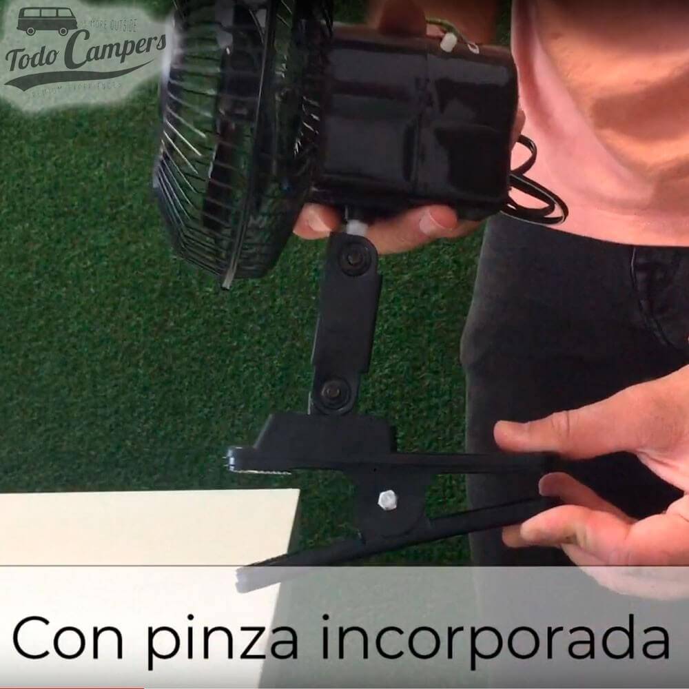 Este ventilador tiene una pinza abrazadera para poder colocarlo donde quieras.