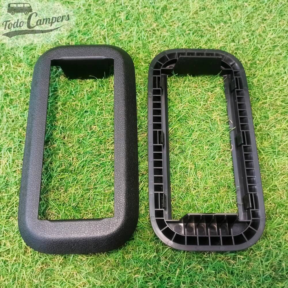 los embellecedores de T5 y T6 se colocan haciendo presión