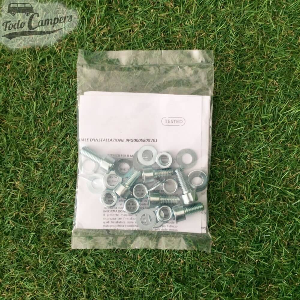 tornillería e instrucciones de montaje de la Base giratoria conductor o acompañante para Iveco Daily 2000-2014  CTA