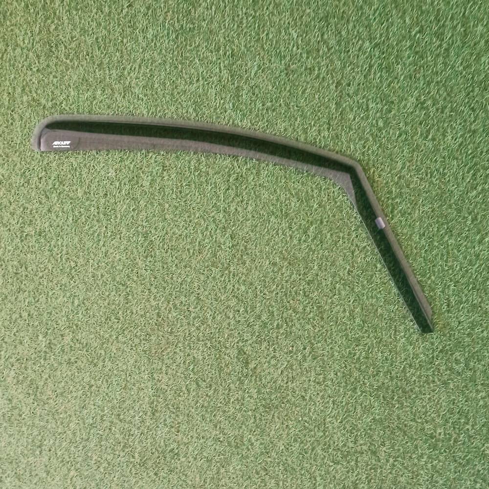 Derivabrisas de acompañante