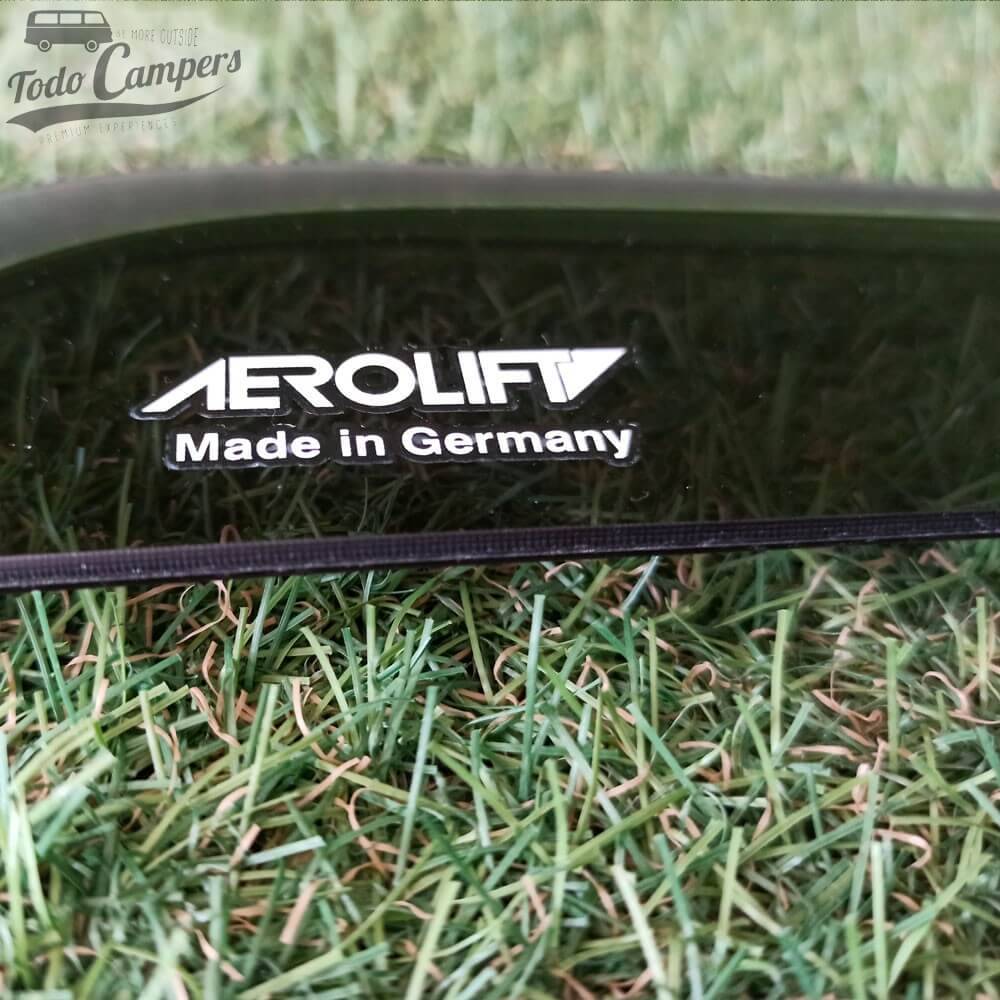 detalle del derivabrisas de Renault Kangoo II 2008-2020