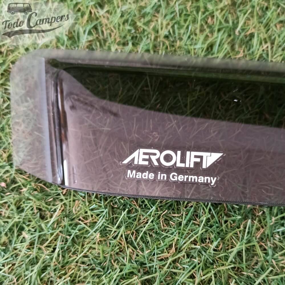 Detalle del derivabrisas de Volkswagen Caddy 2015-2020