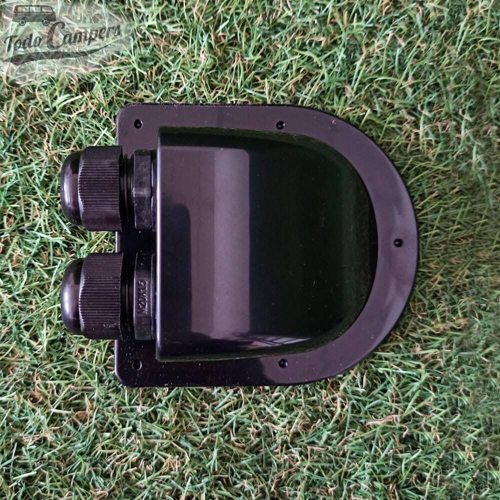 Pasatechos 2 vías para placas solares Color negro