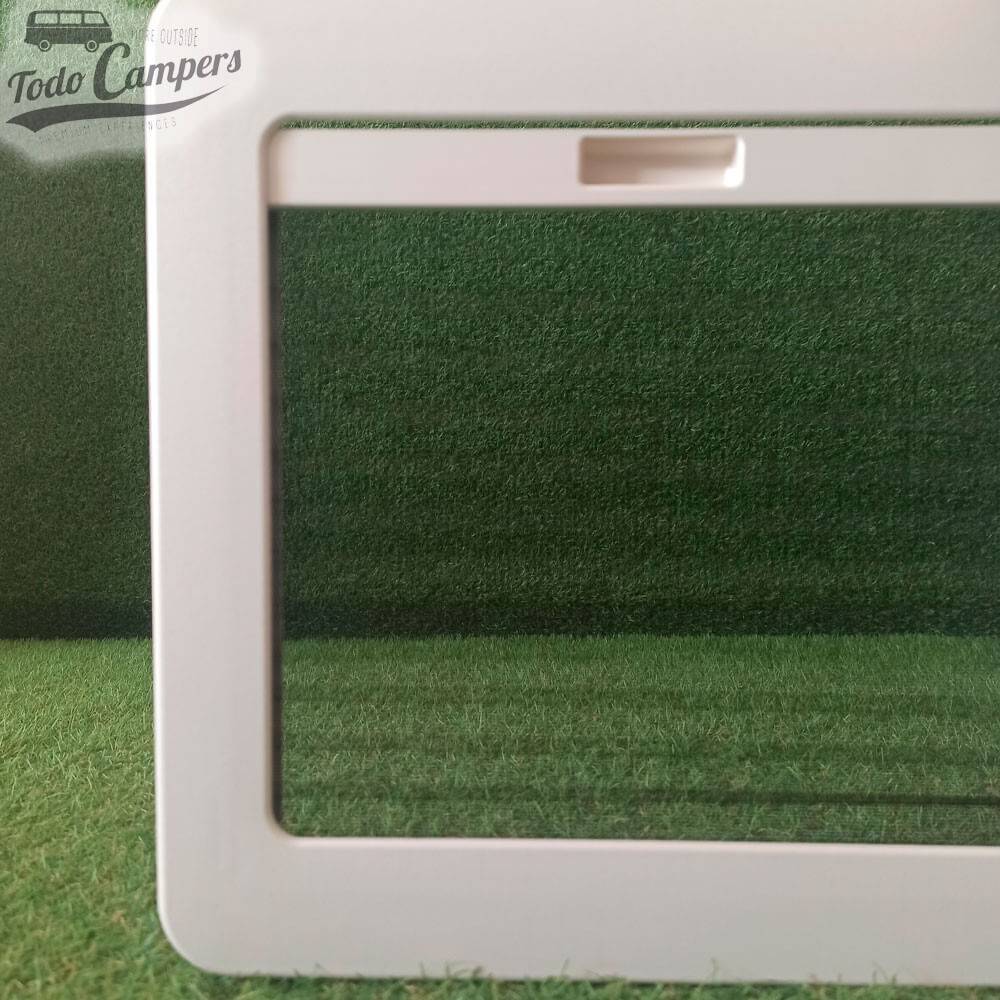 Claraboya Dometic Micro Heki Style de 228x28 cm accesorio de exterior