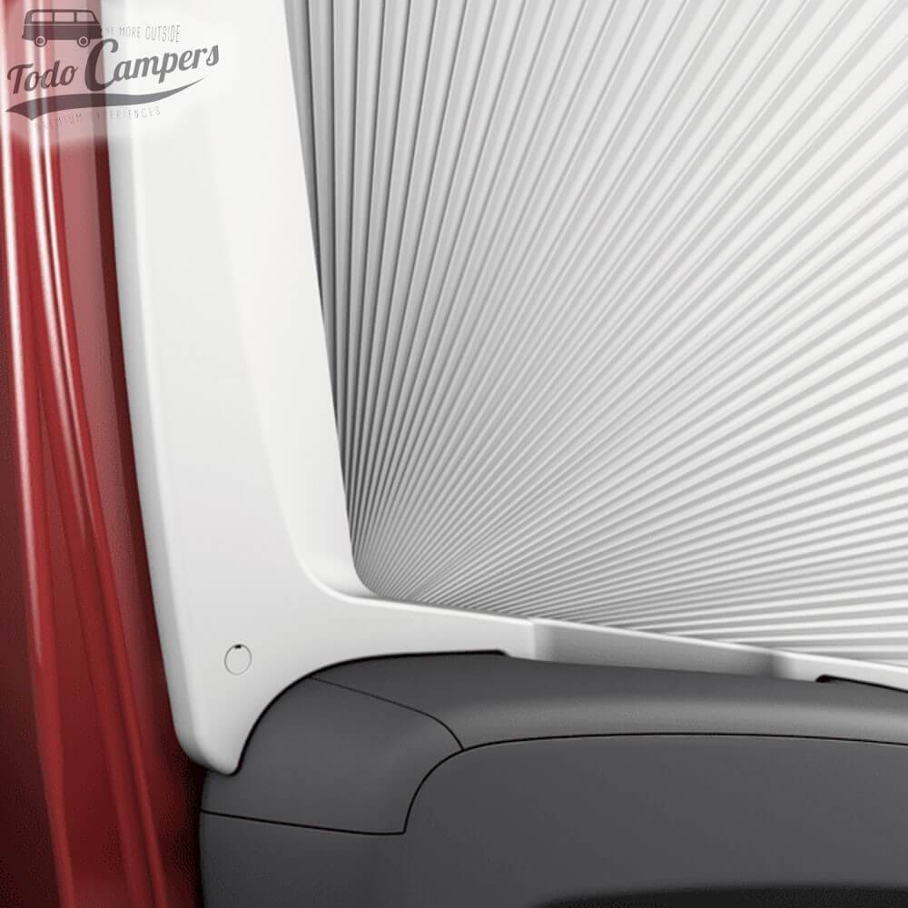 Store Dometic FP 300 de fácil instalación sin necesidad de desmontar elementos de la furgoneta.