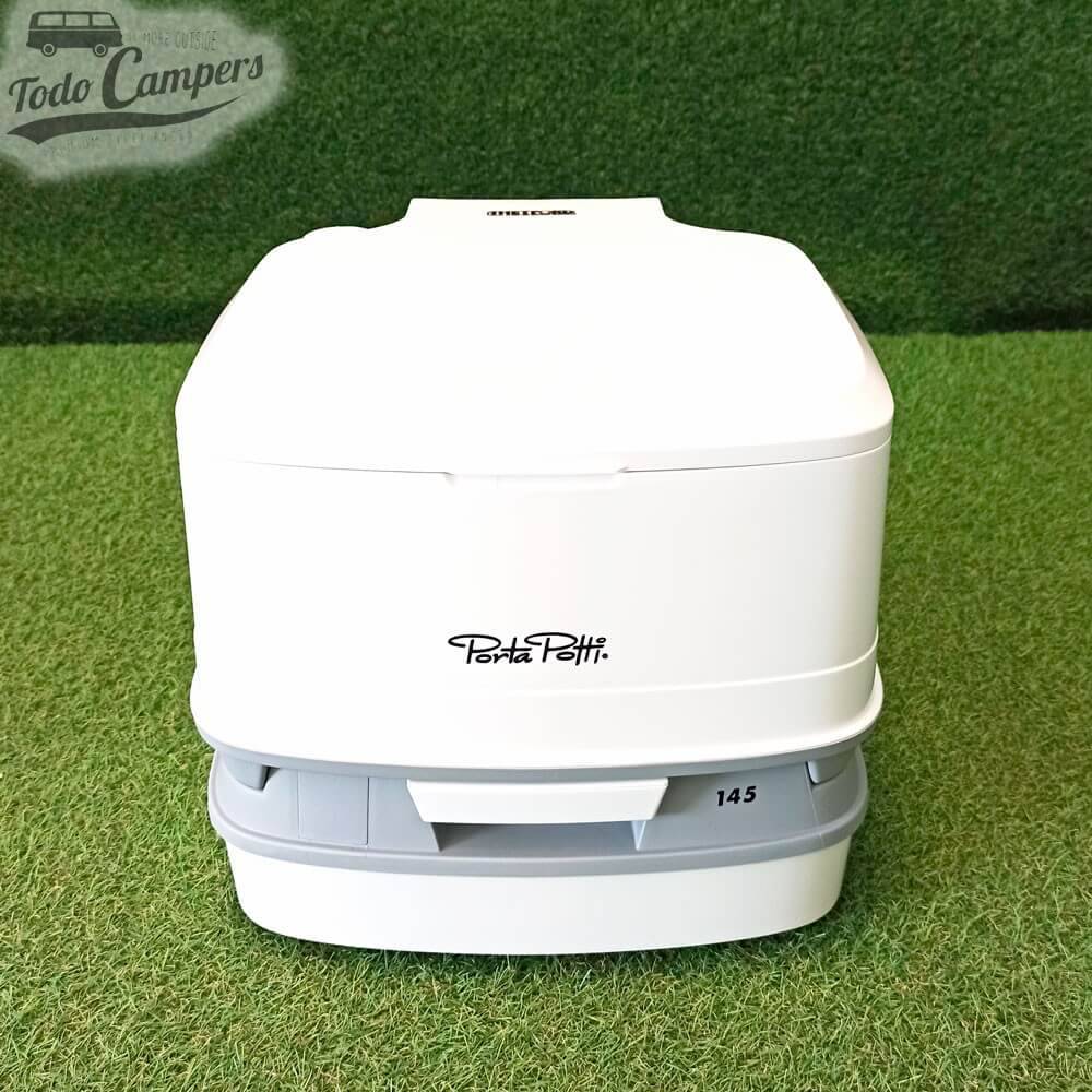 Sanita portátil química Thetford Porta Potti Qube 145 - vista frontal fechada