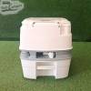 Sanita portátil química Thetford Porta Potti Qube 345 - Vista traseira