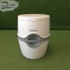 Sanita portátil química Thetford Porta Potti Excellence 565P - vista frontal fechada