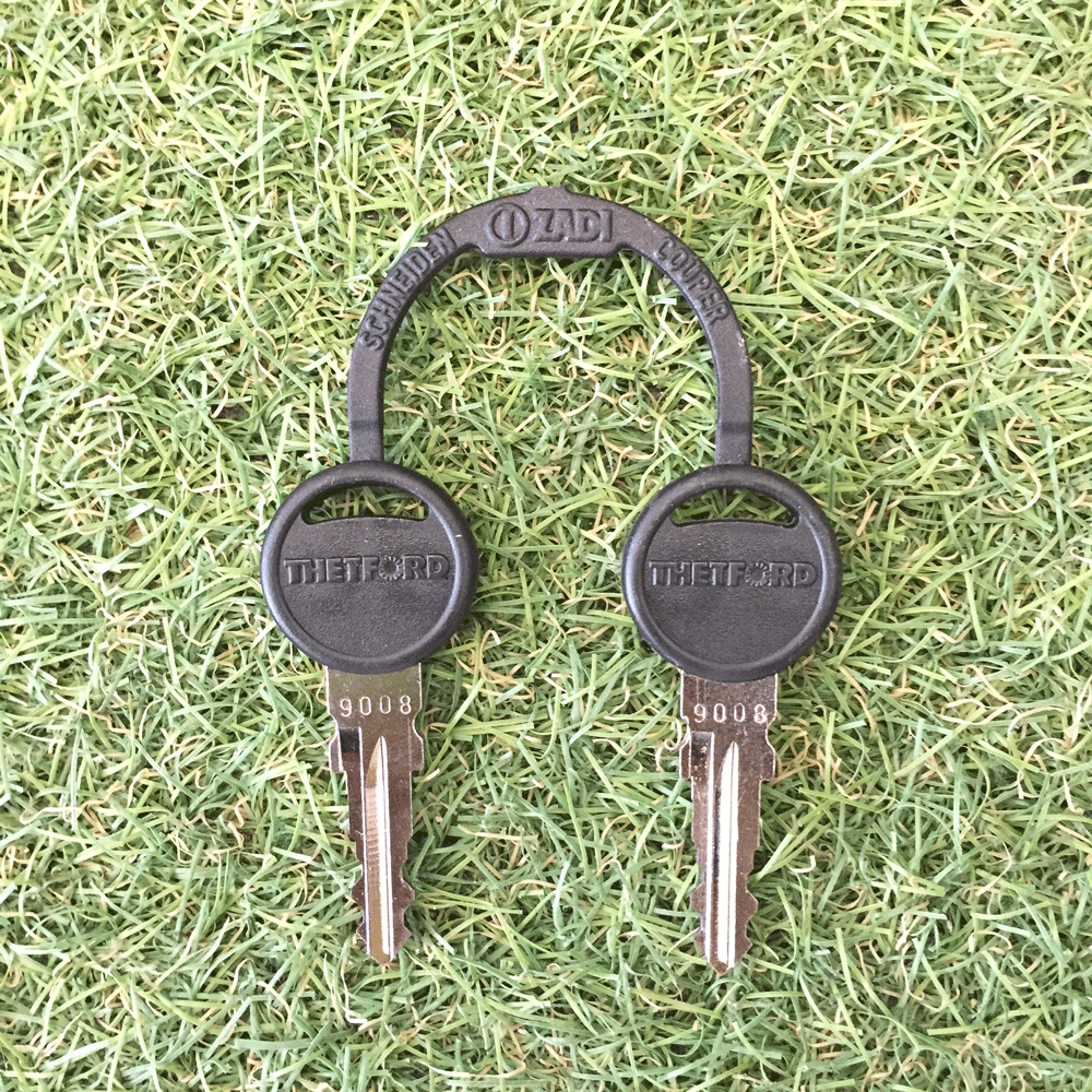 Inclui duas cópias de chave