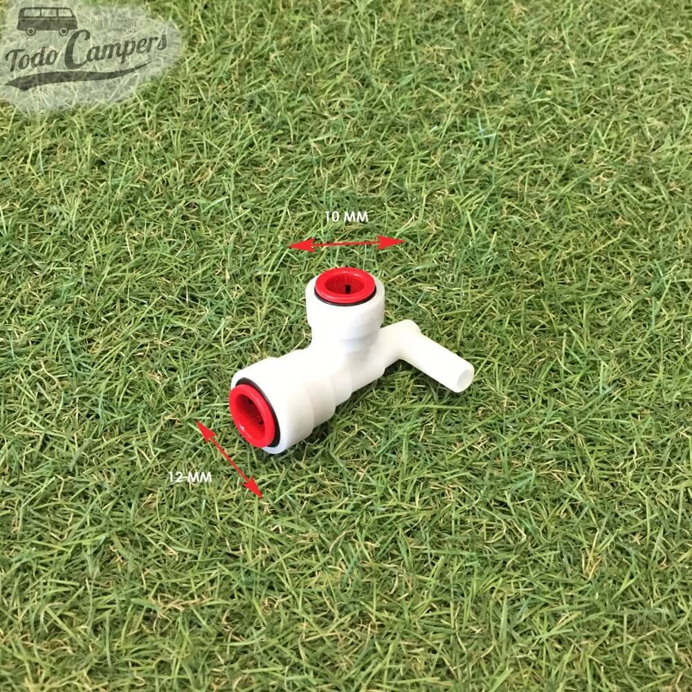 Medidas de uno de los Racores John Guest para Boiler Truma