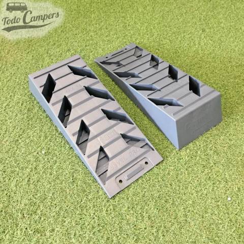 Calzos Fiamma Level Pro