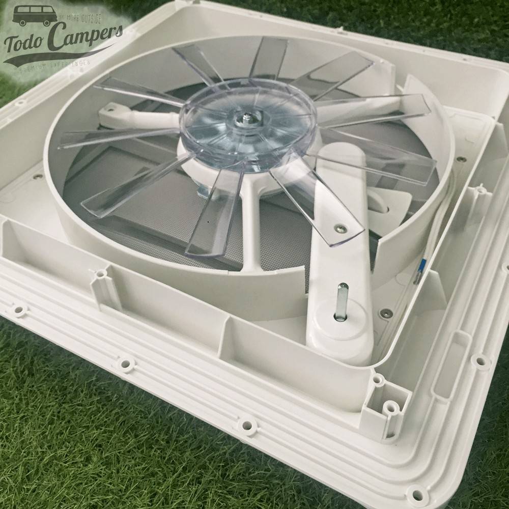 Claraboya Fiamma Turbo Vent 40 Premium Accesorio de Exterior