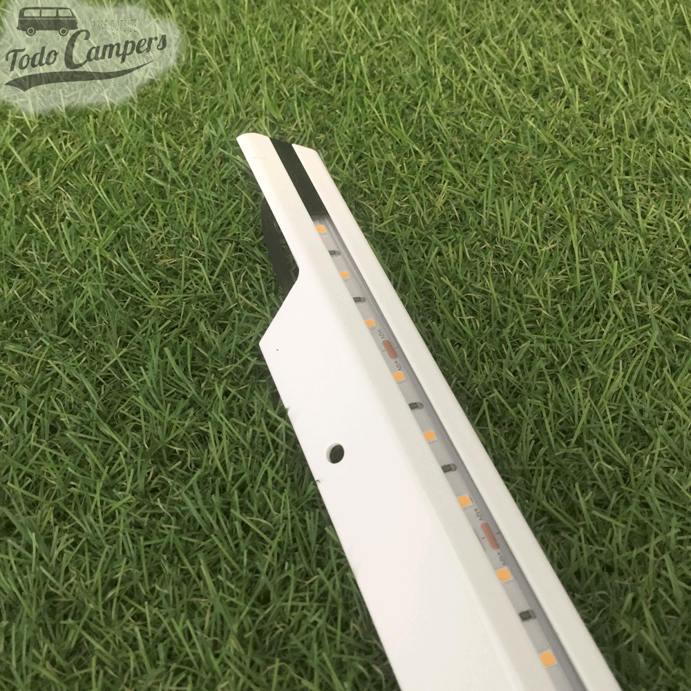 Vierteaguas o canalón de lluvia iluminado con LED  para chasis X250 Y X290