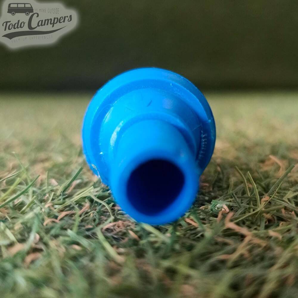 Filtro de agua en cuyo interior tiene una fina malla inoxidable que evita que pasen las impurezas a tu grifo o bomba de agua.