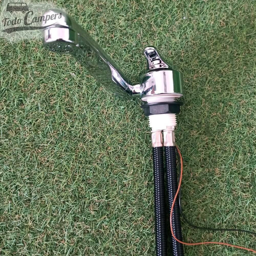 Altura do conjunto da torneira em estado dobrado/rebatido: 3,8 cm