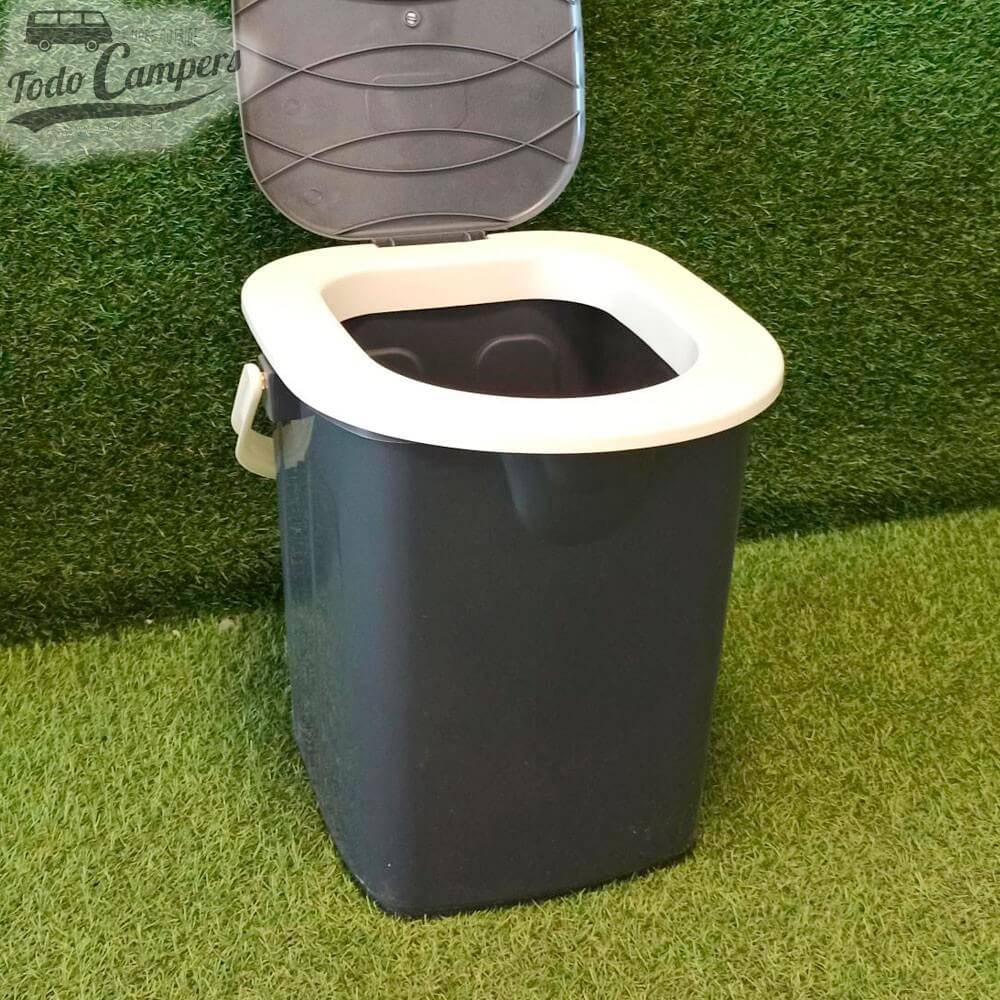 WC portátil estilo cubo con asa