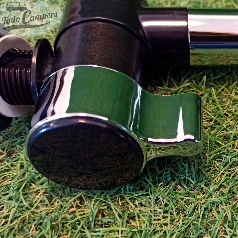 Poderá usá-la em instalações pressurizadas, já que admite bomba de pressão de até 1,5 bares.