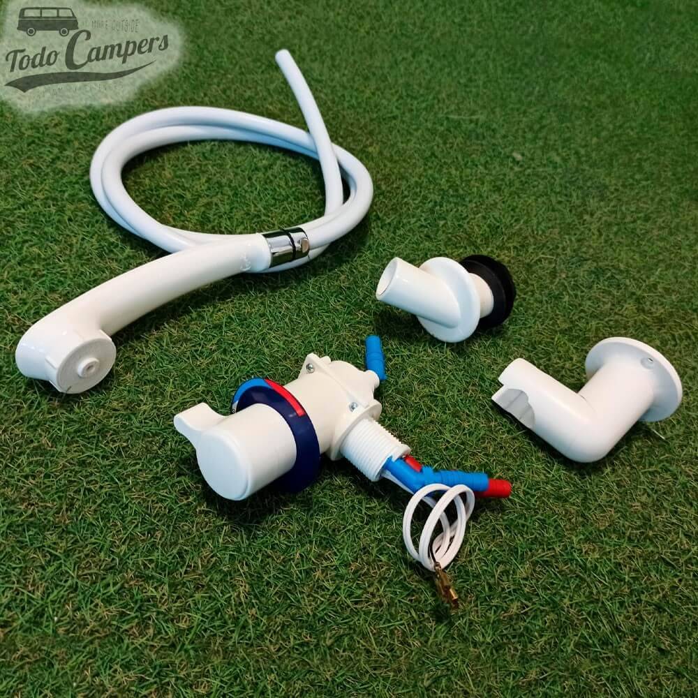 Piezas del conjunto de ducha con mezclador monomando de agua fría y caliente.