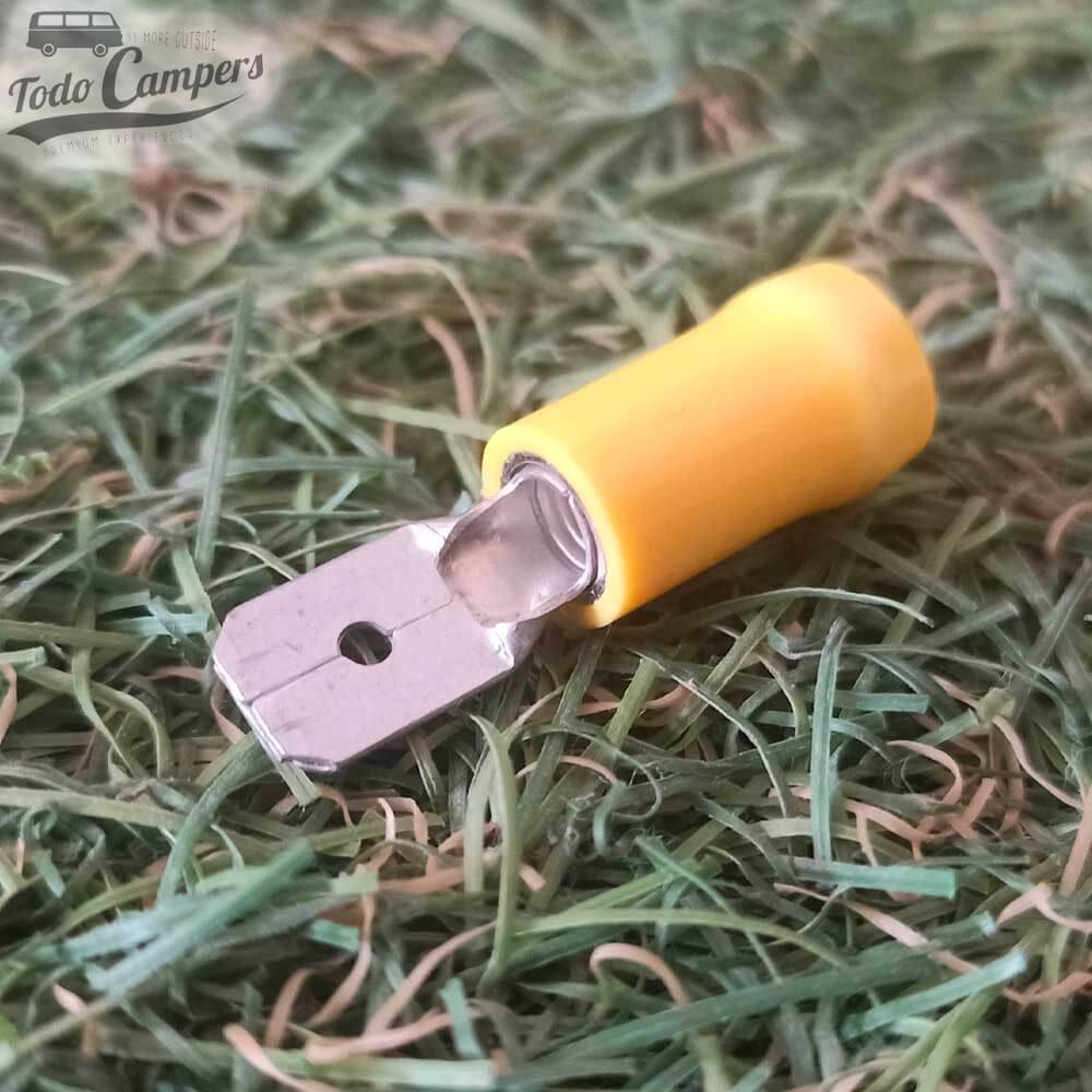 Terminal faston aislado 2,5 a 6 mm - Macho