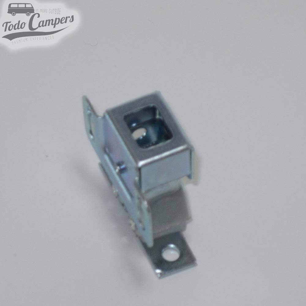 Fecho metálico para gavetas