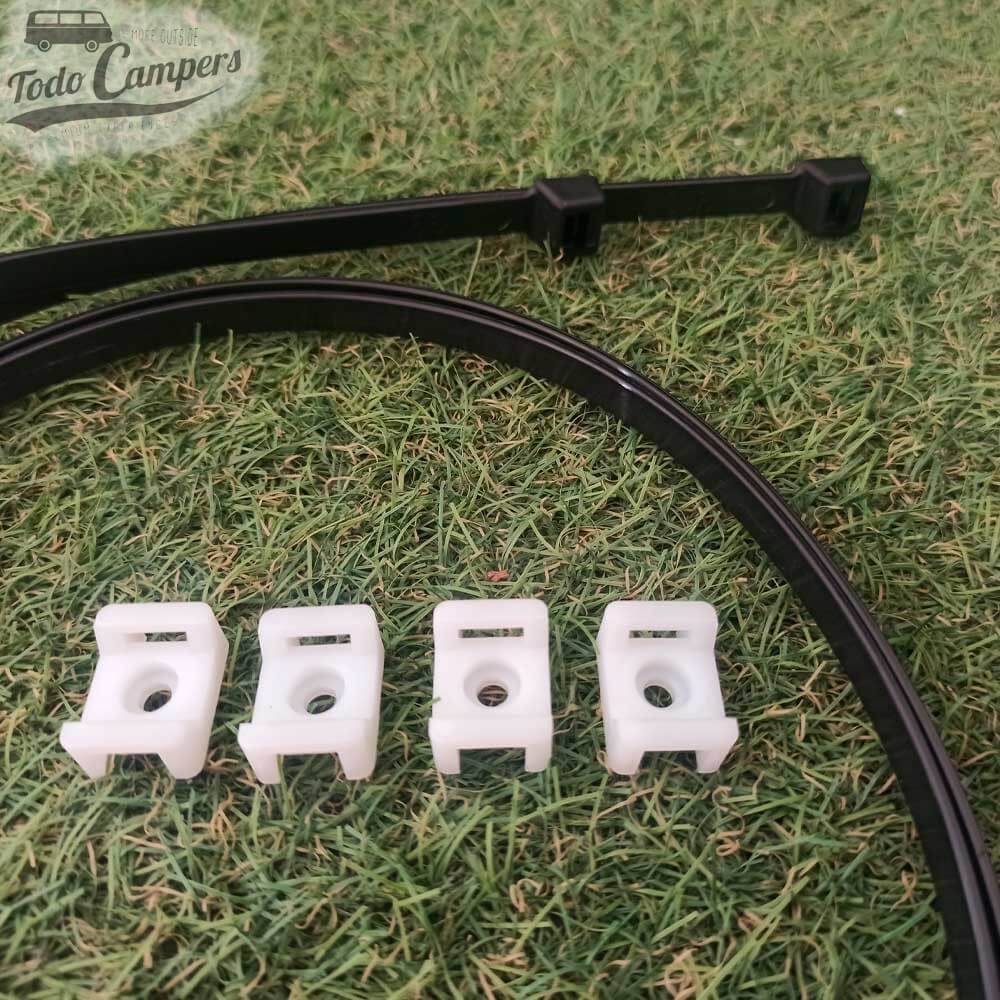 Acessórios de montagem incuídos