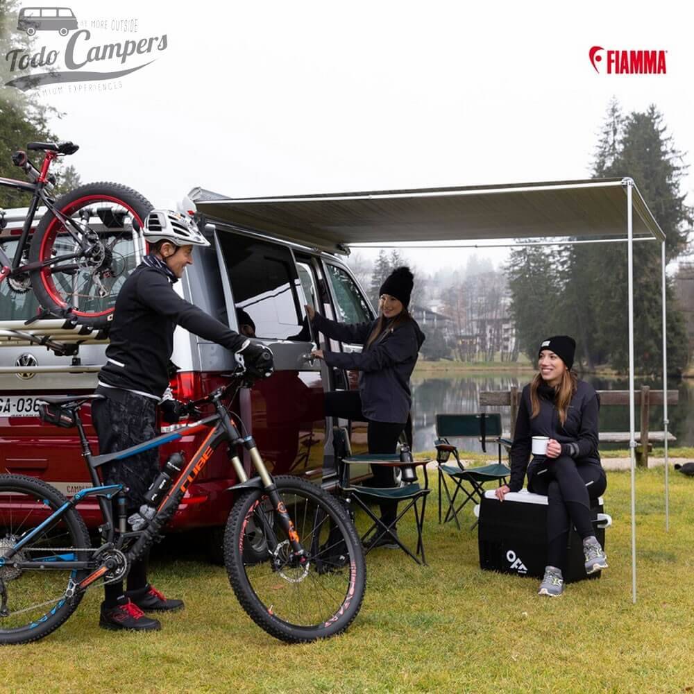 Toldo Fiamma F35 Pro montado en Volkswagen T6