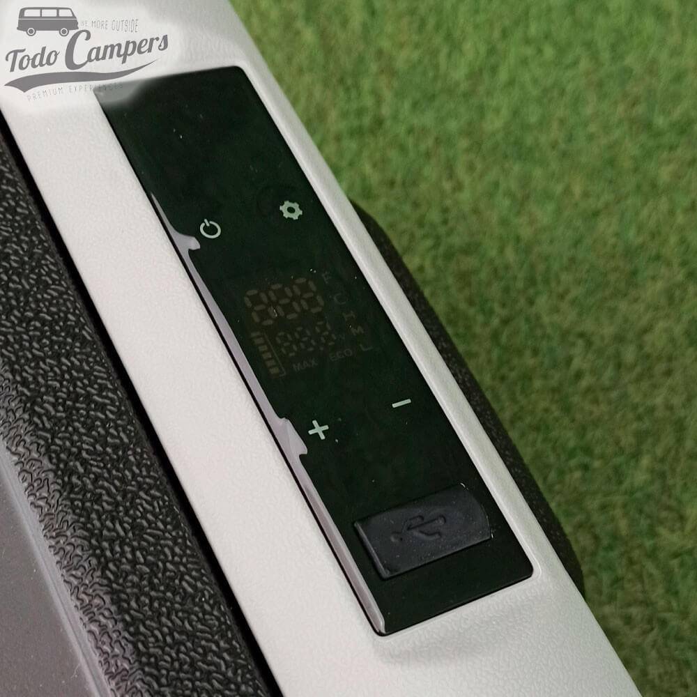 Pantalla táctil de la nevera EZA de 30l.