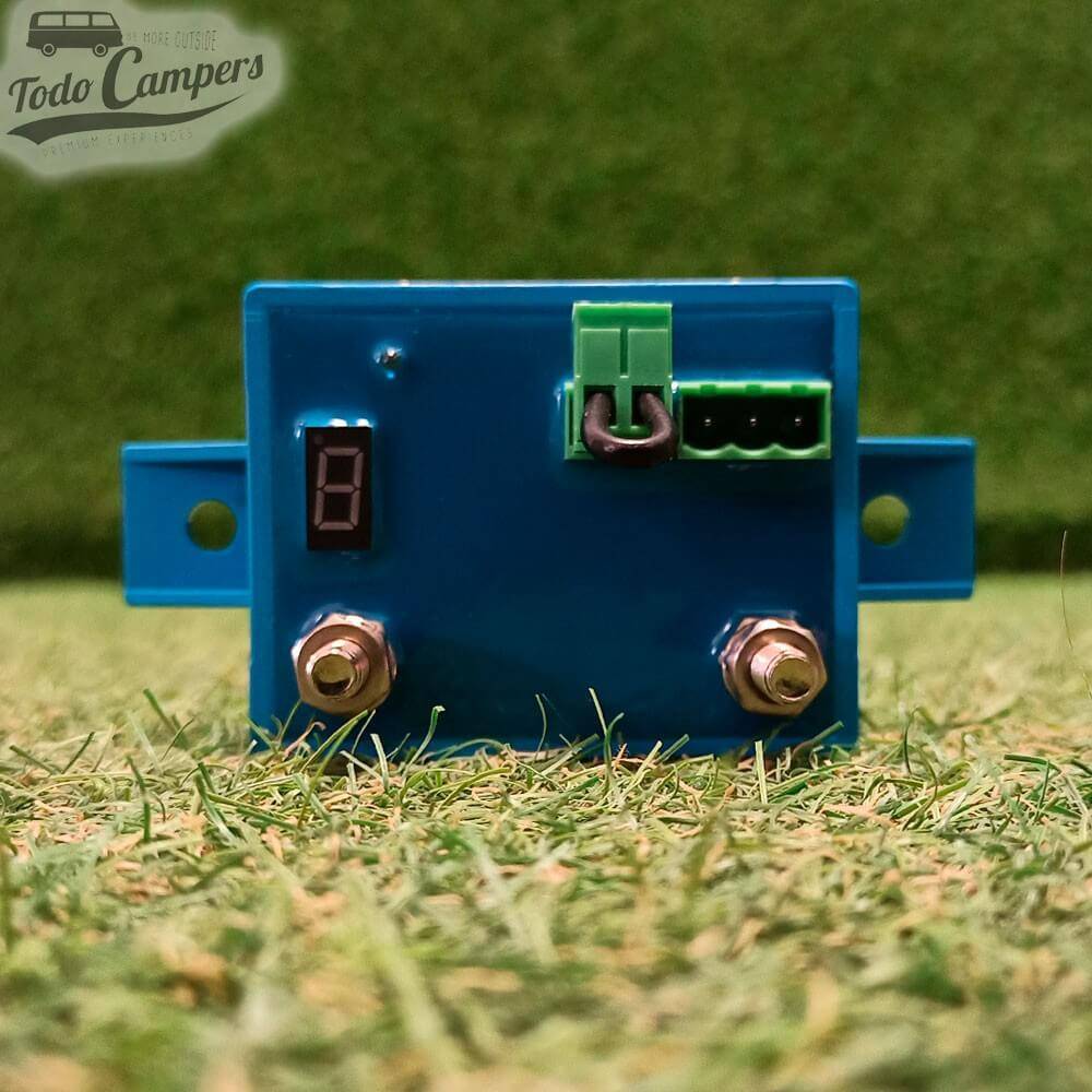 Panel frontal del Protector de baterías por control remoto 12/24V de 65A