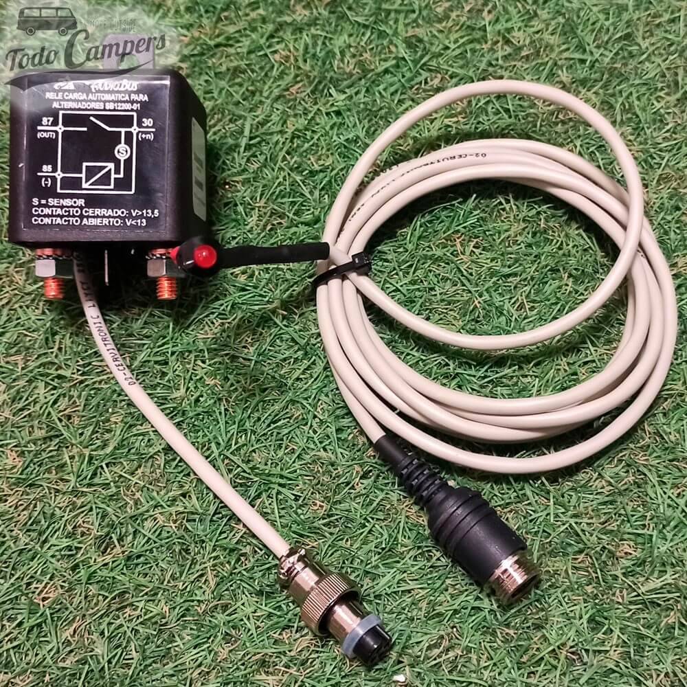 Relé SB12200 pero con una práctica luz LED que se instala en el salpicadero del vehículo