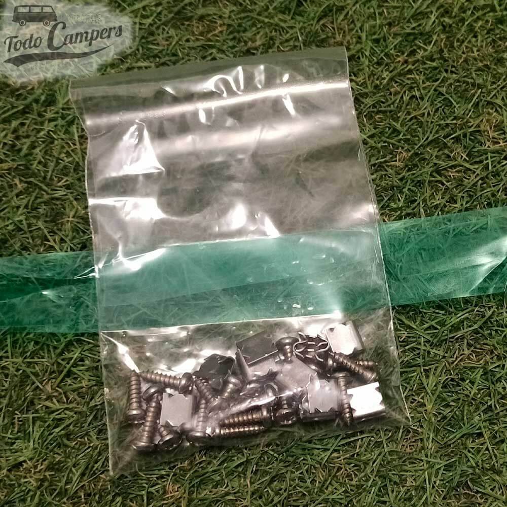 Inclui ferragens para montagem