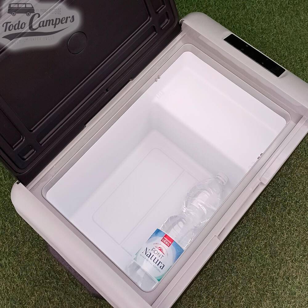 Nevera portátil con compresor EZA de 50 litros marca EZA