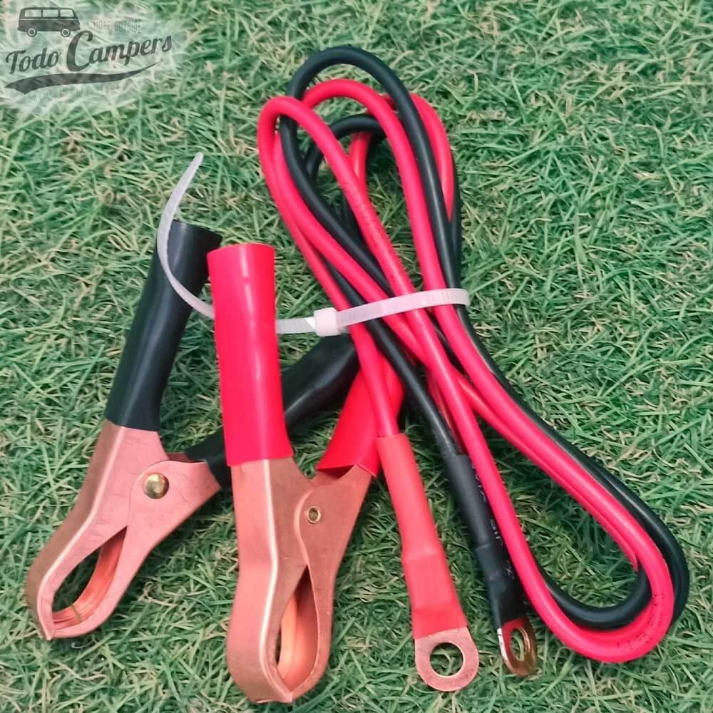 1 cable de alimentación por pinzas (Medidas cables: 50 cm / 1,5 mm2).