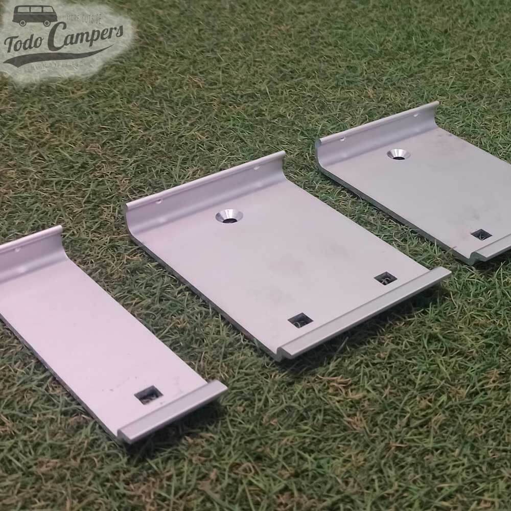 Anclajes para fijación del toldo PerfectWall PW 1100 a superficies planas