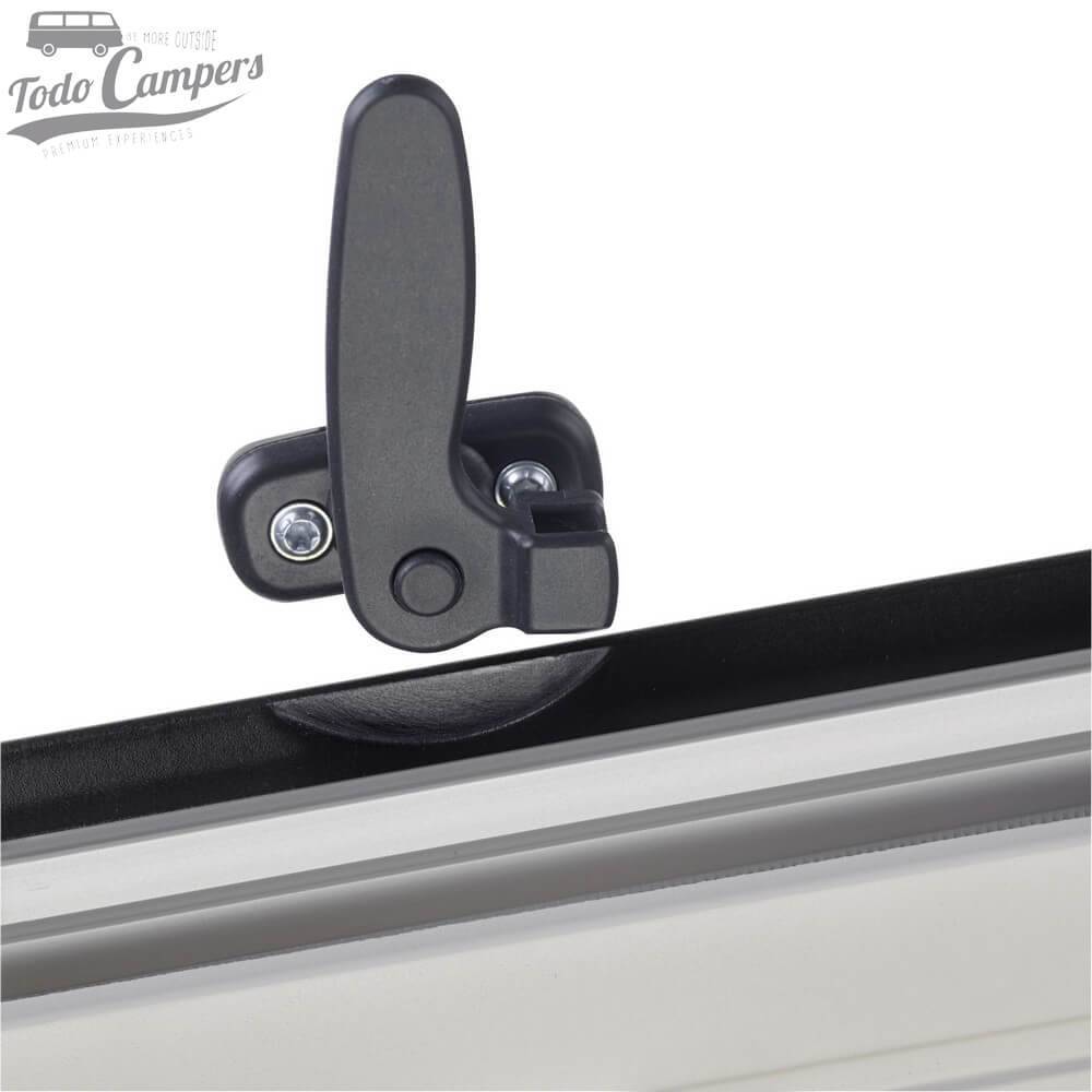 Pestillo de seguridad de ventana Dometic S4 que impide el acceso desde el exterior
