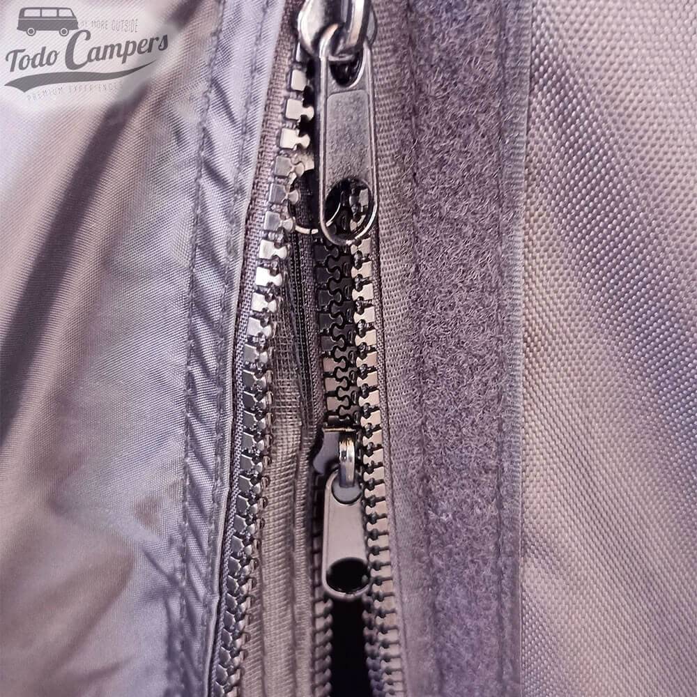 cremalleras de la mosquitera y de la pantalla de privacidad del Vancabin C1-Poly Side