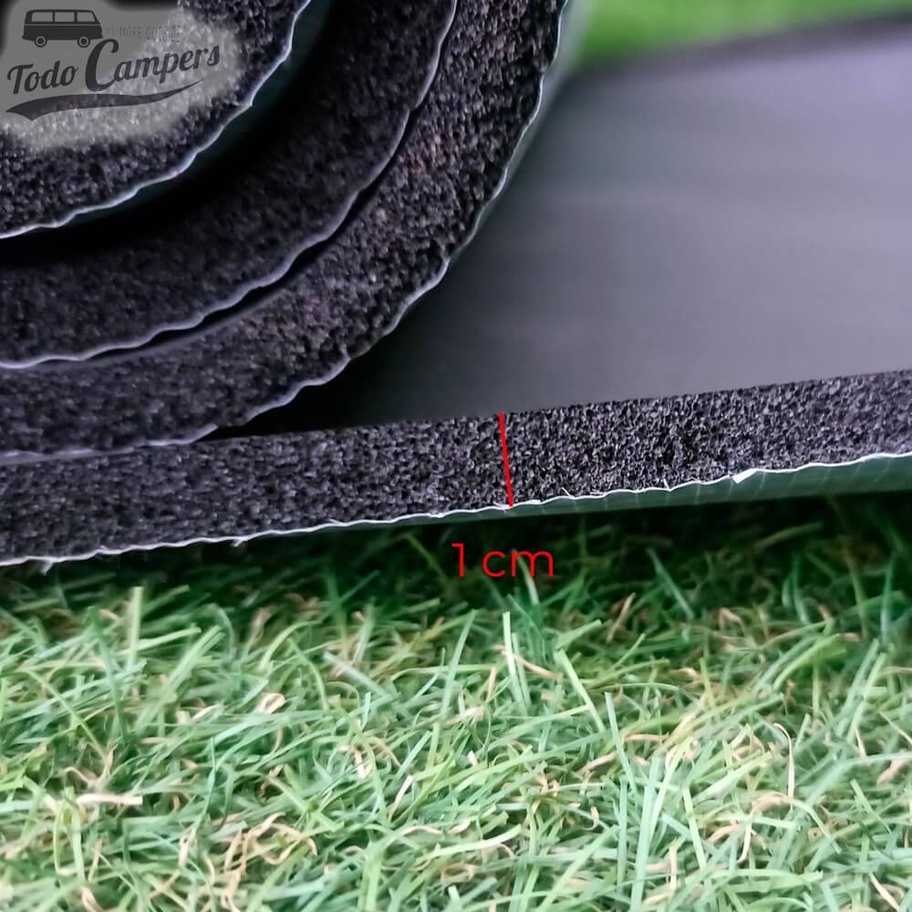 Aislante térmico autoadhesivo Kaiflex de 10 mm. Color negro por metros.