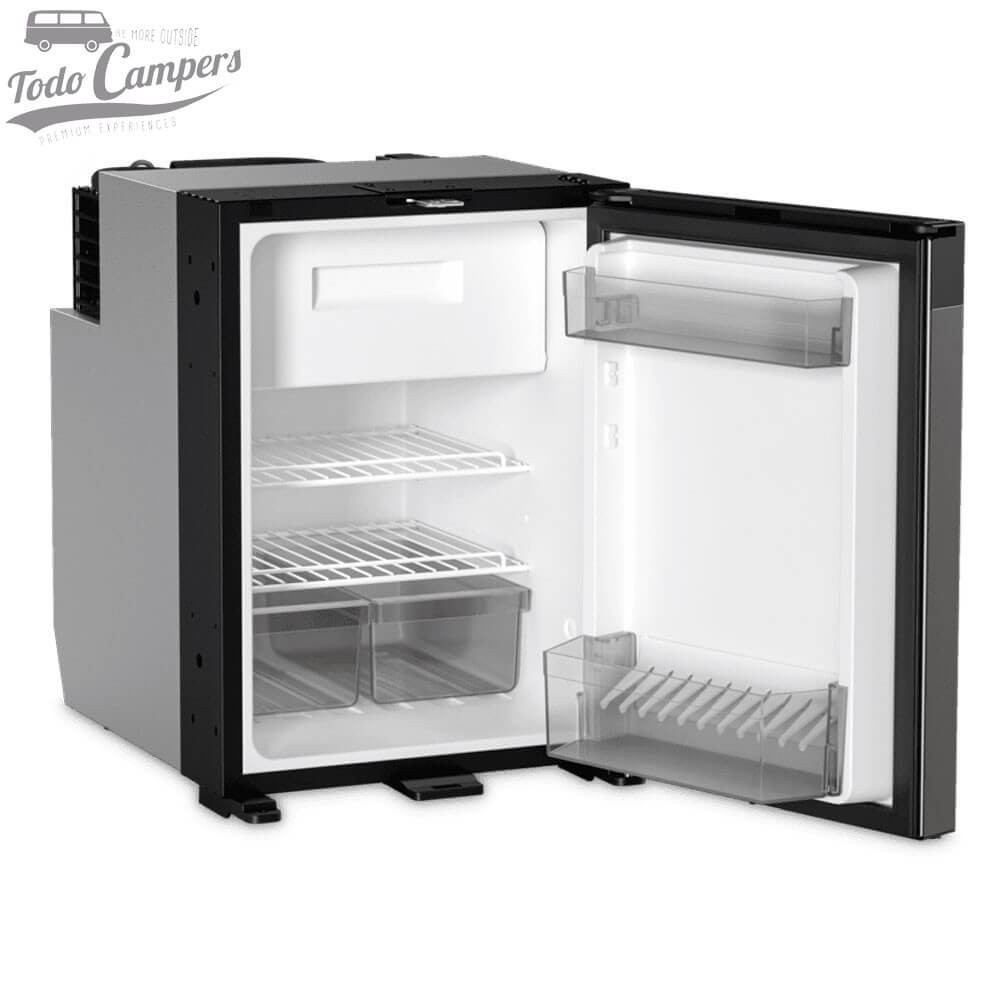 Dometic NRX 50C com porta reversível (a dobradiça pode-se montar à esquerda ou à direita)