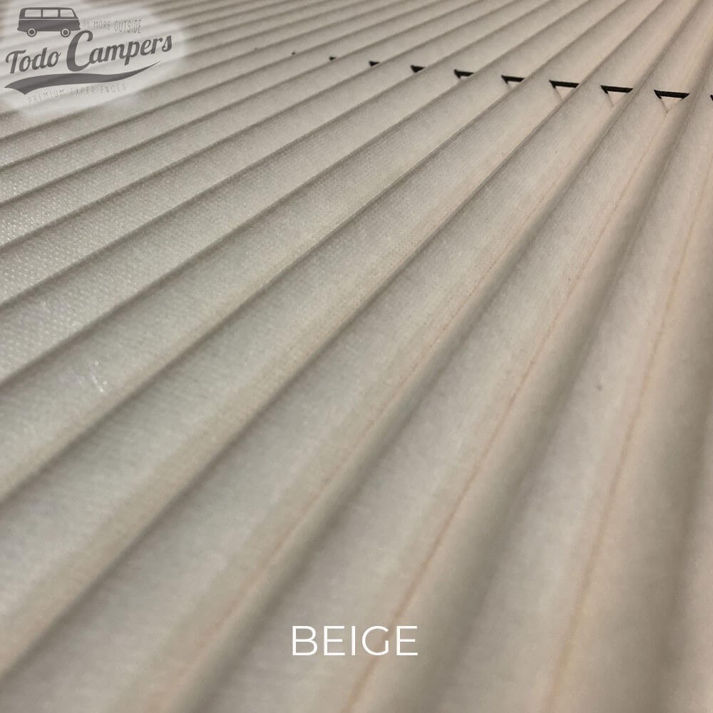 Store plisado en color beige para ventana S7.