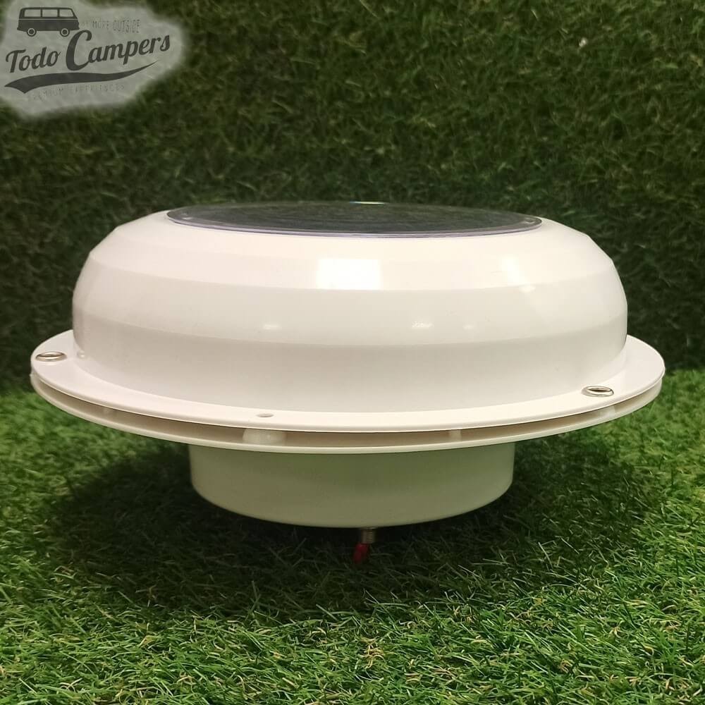 Extractor solar para camper de color Blanco