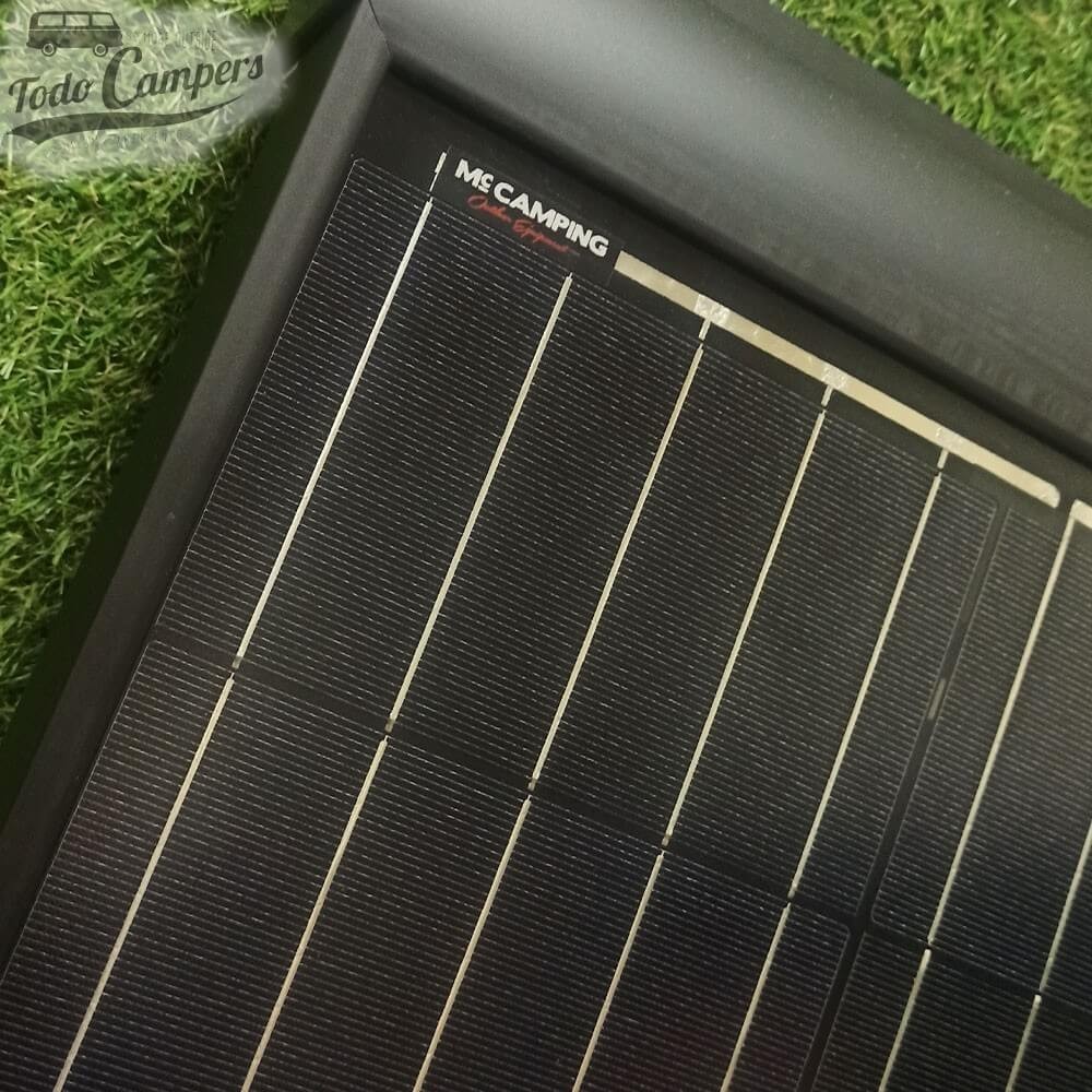 Kit placa solar rígida negra de MC Camping